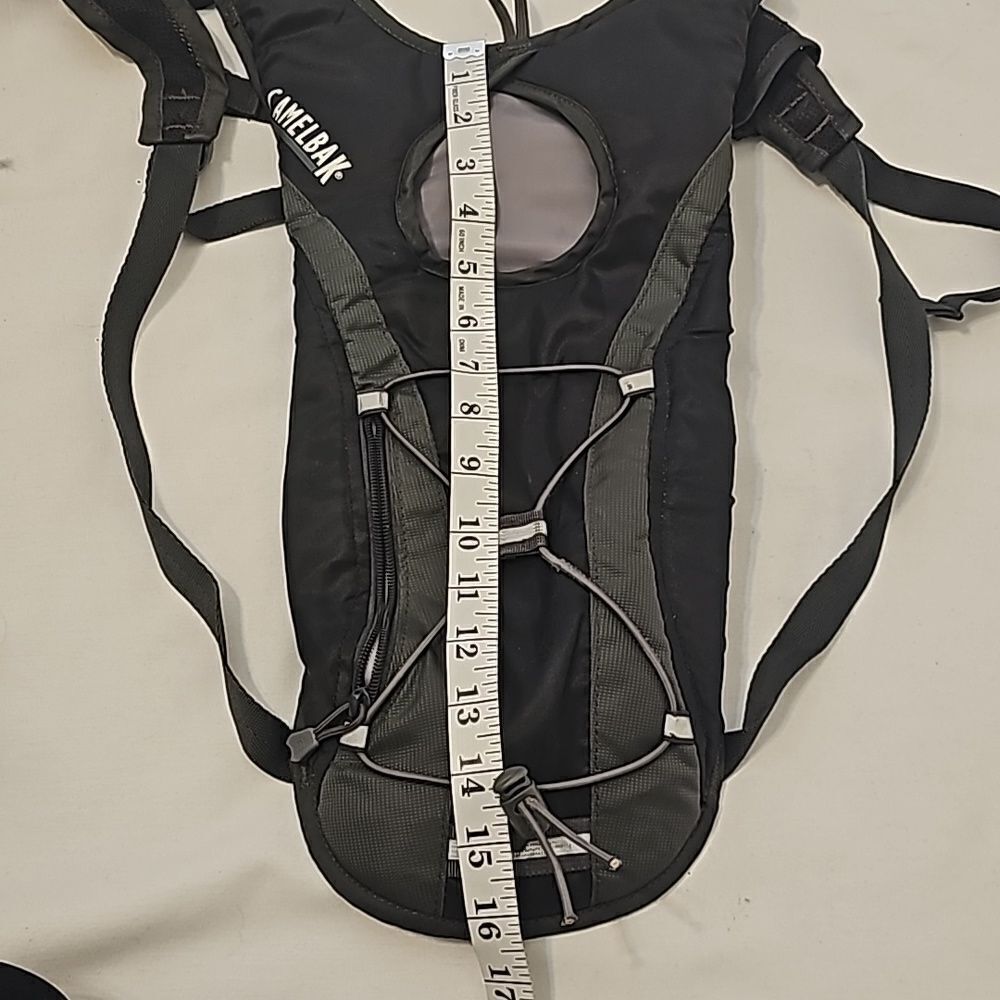 Camelback bag - Picture 4 of 6